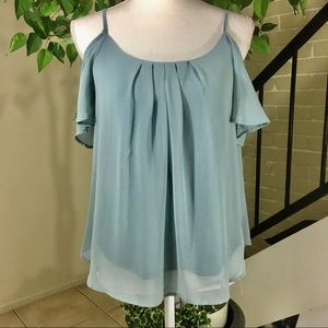Sea foam green top Size small